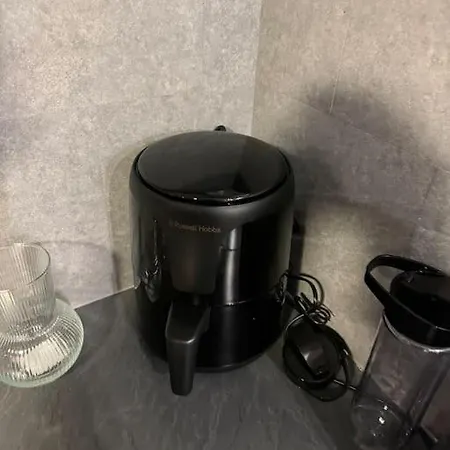 Cosi Near La Defense *